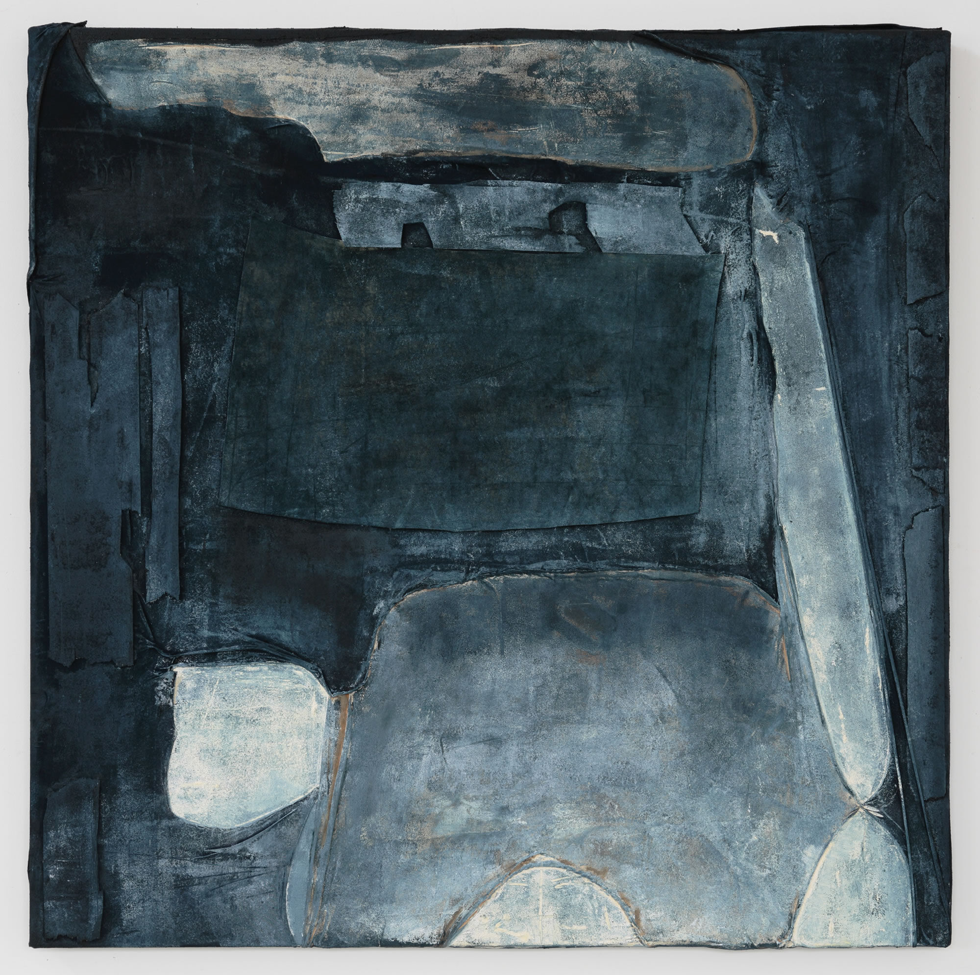 Anna Caione Gesto Blu,2018, fabric _ Mixed media on canvas, 100cm x 100cm
